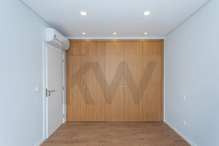 Moradia T3 para Venda em Santa Iria de Azoia, São João da Talha e Bobadela Foto 51