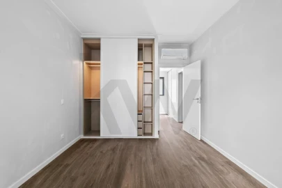 Apartamento T1 para Venda em Alcantara