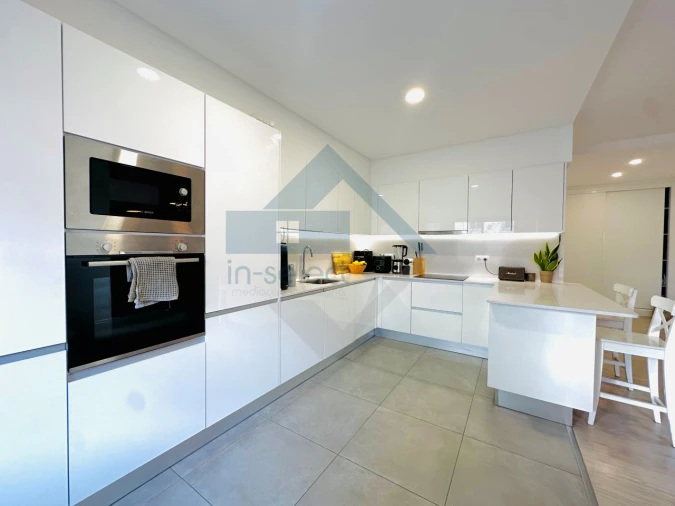 Apartamento T3 para Venda em Loule (São Clemente)