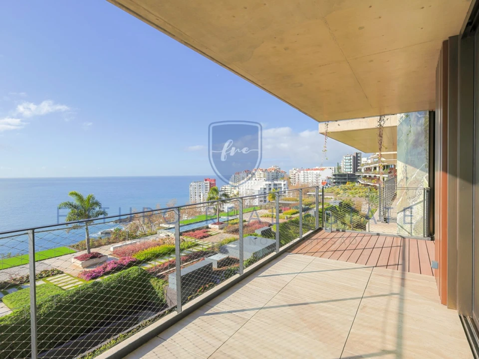 Apartamento T2 para Venda em São Martinho Foto 3