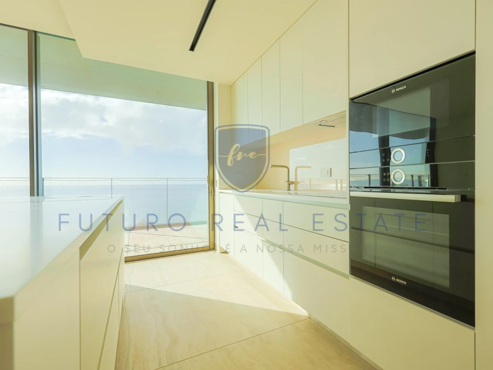 Apartamento T2 para Venda em São Martinho Foto 14