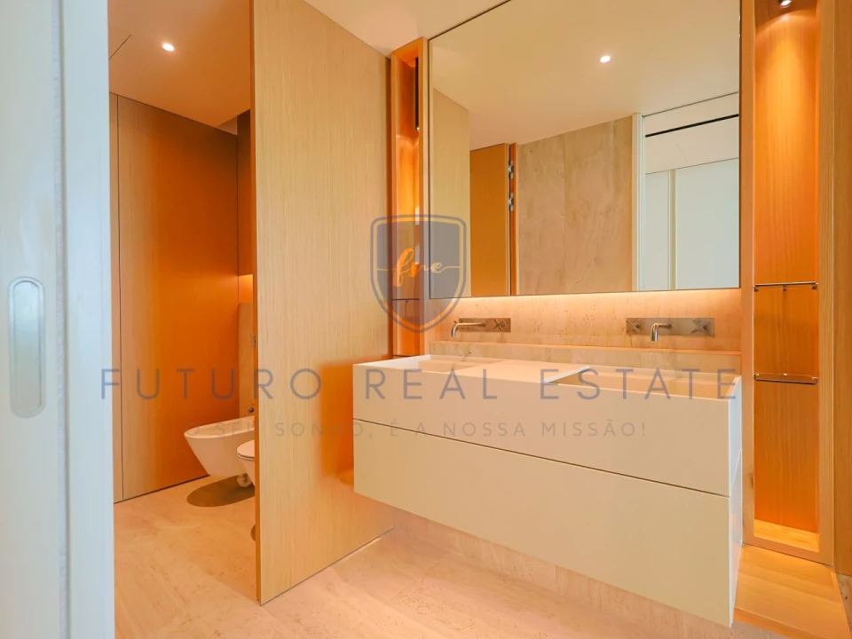 Apartamento T2 para Venda em São Martinho Foto 21