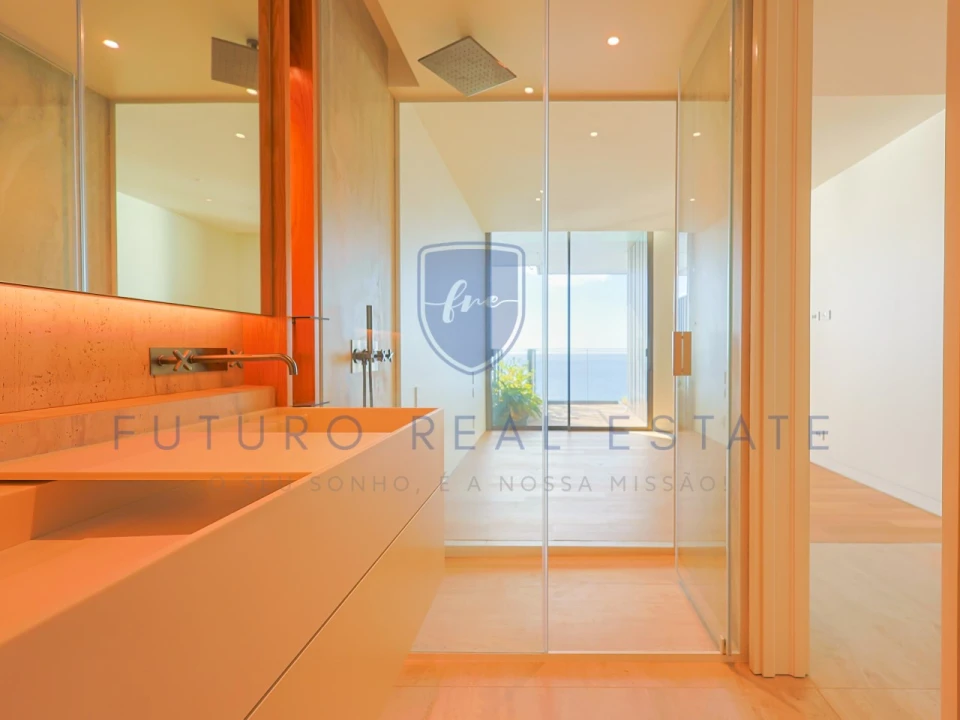 Apartamento T2 para Venda em São Martinho Foto 22