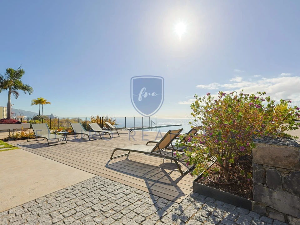 Apartamento T2 para Venda em São Martinho Foto 49