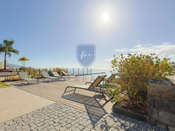 Apartamento T2 para Venda em São Martinho Foto 49