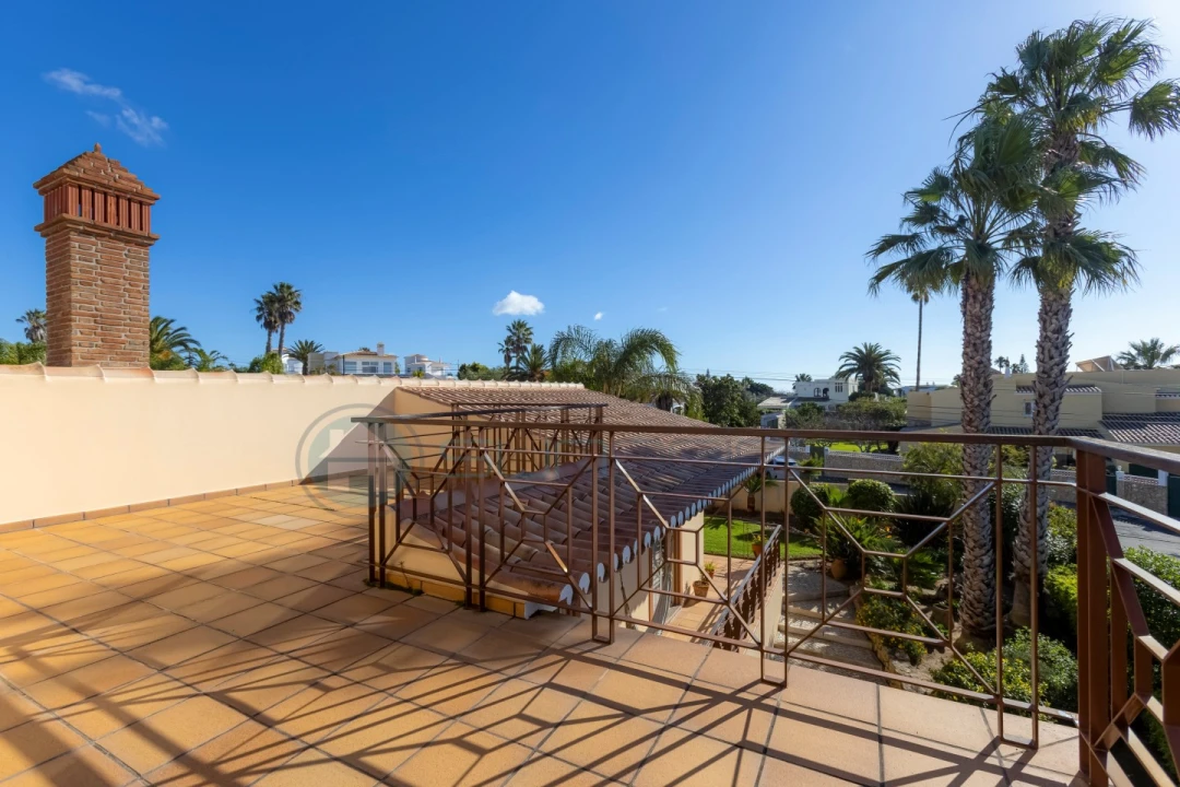 Moradia T3 para Venda em Luz Foto 9