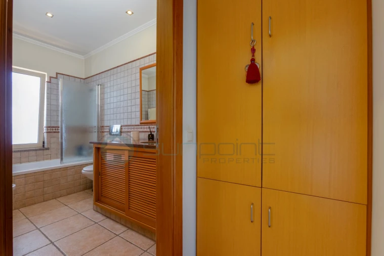 Moradia T3 para Venda em Luz Foto 20