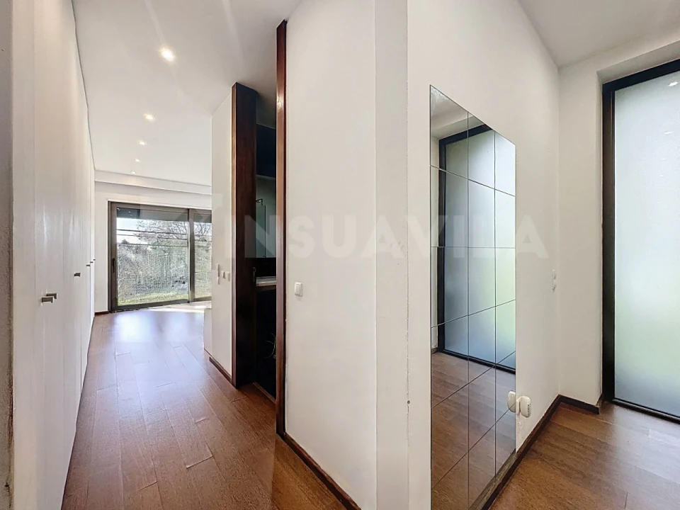 Moradia T4 para Venda em Cardielos e Serreleis Foto 22