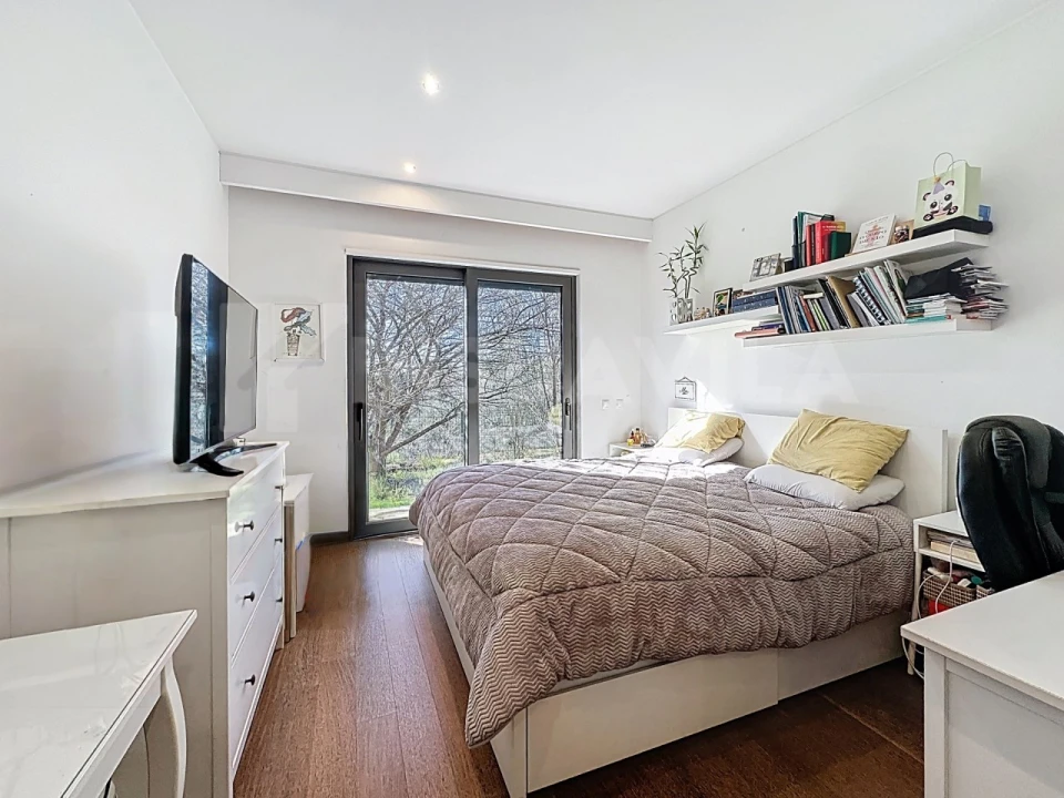 Moradia T4 para Venda em Cardielos e Serreleis Foto 28