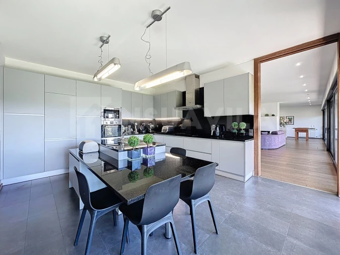 Moradia T4 para Venda em Cardielos e Serreleis Foto 17