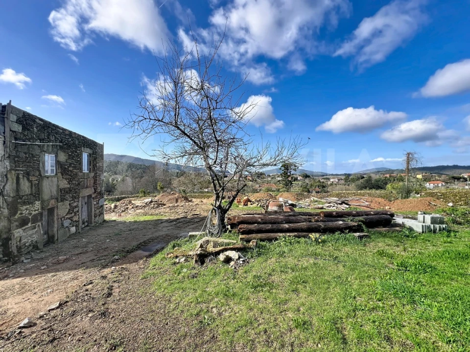 Quinta para Venda em Venade e Azevedo Foto 1