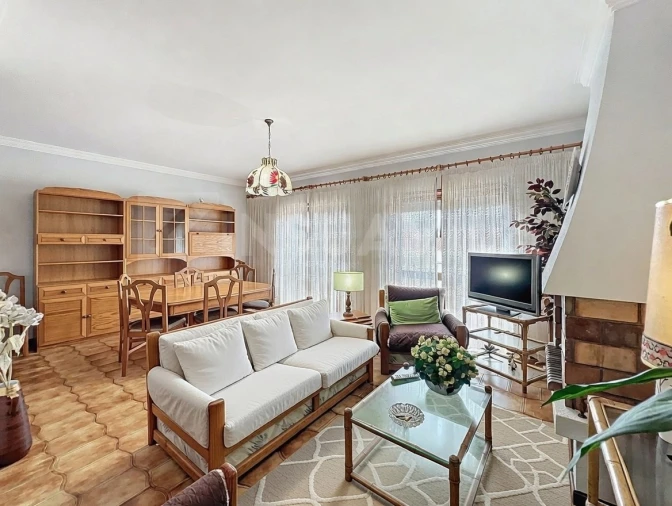 Apartamento T2 para Venda em Vila Praia de Ancora Foto 1