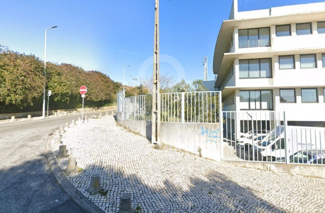 Escritório para Venda em Massamá e Monte Abraão Foto 1