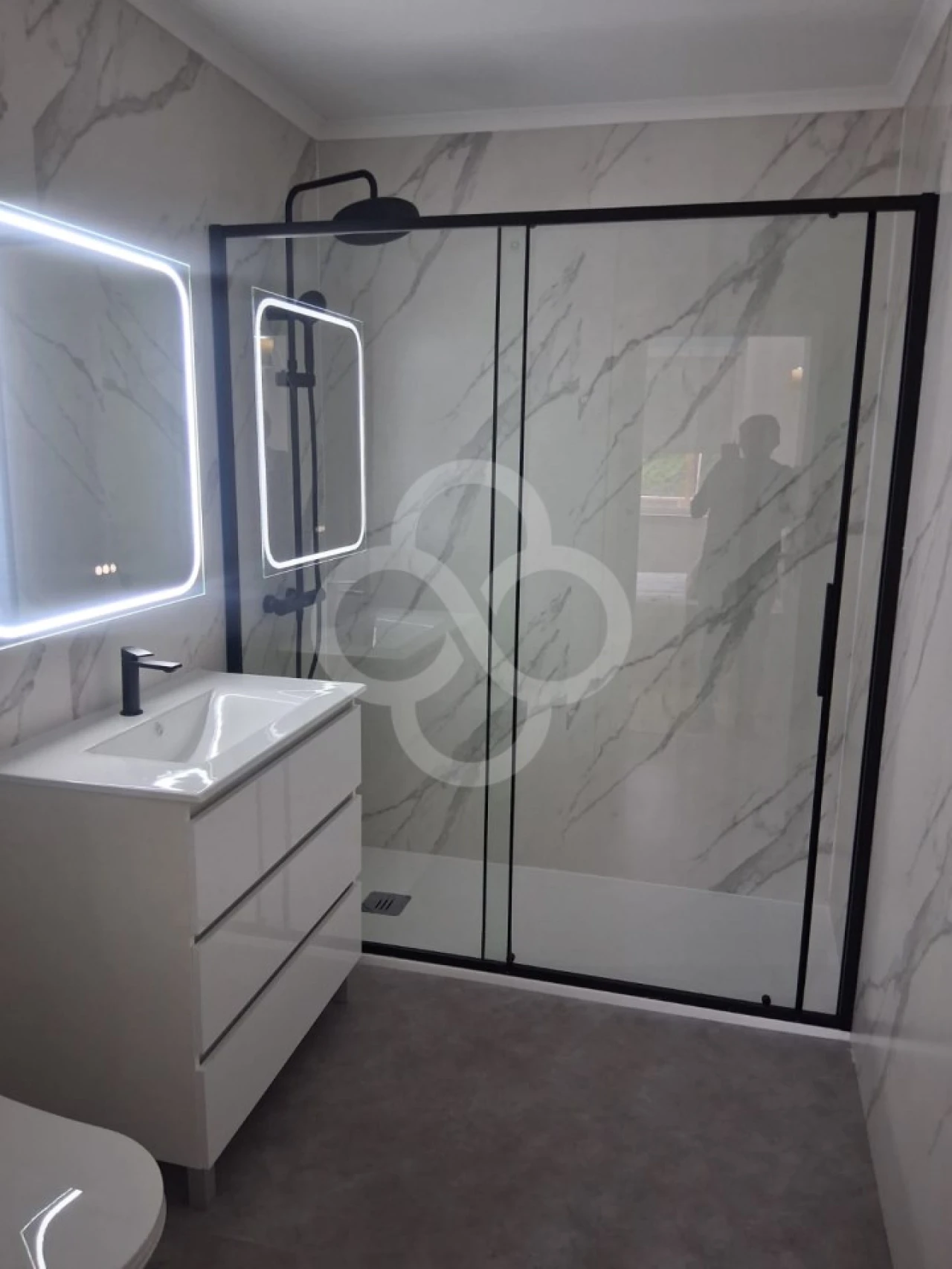 Apartamento T2 para Venda em Agualva e Mira-Sintra Foto 22