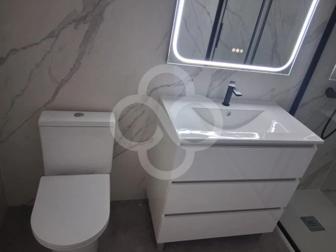 Apartamento T2 para Venda em Agualva e Mira-Sintra Foto 21