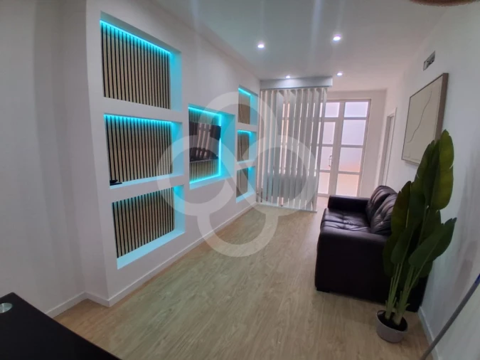 Apartamento T2 para Venda em Agualva e Mira-Sintra