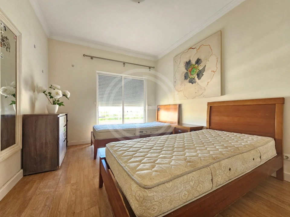 Apartamento T2 para Venda em Quarteira Foto 7