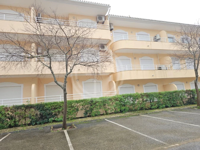 Apartamento T2 para Venda em Quarteira Foto 5