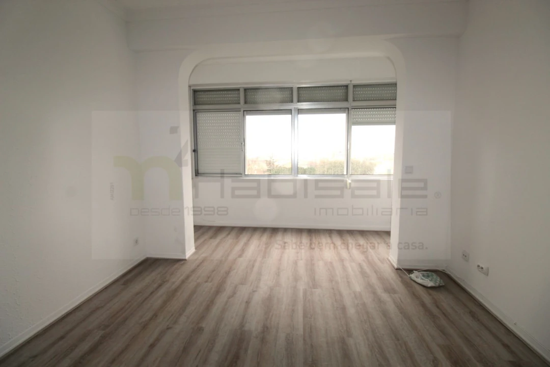 Apartamento T2 para Venda em Mina de Água Foto 2