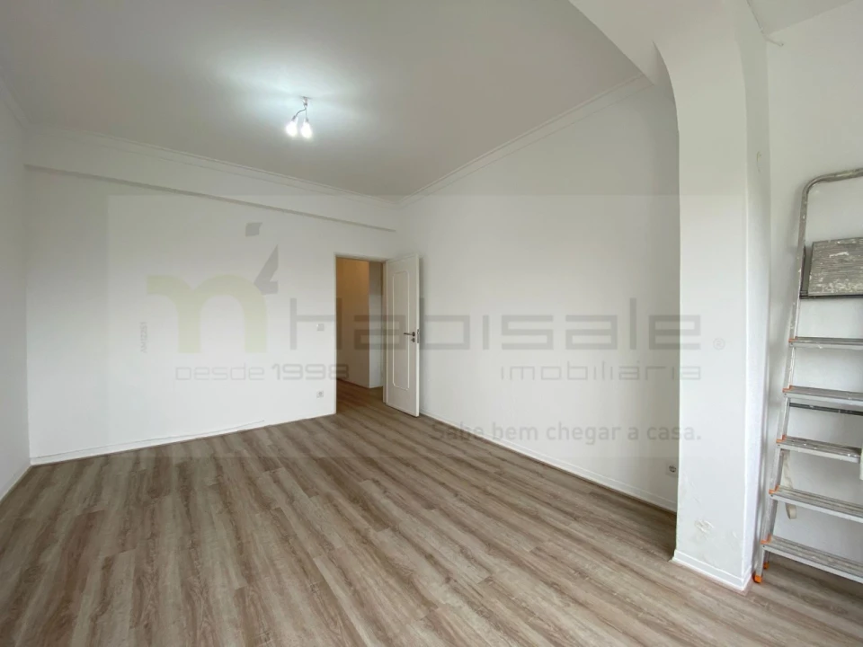 Apartamento T2 para Venda em Mina de Água Foto 5