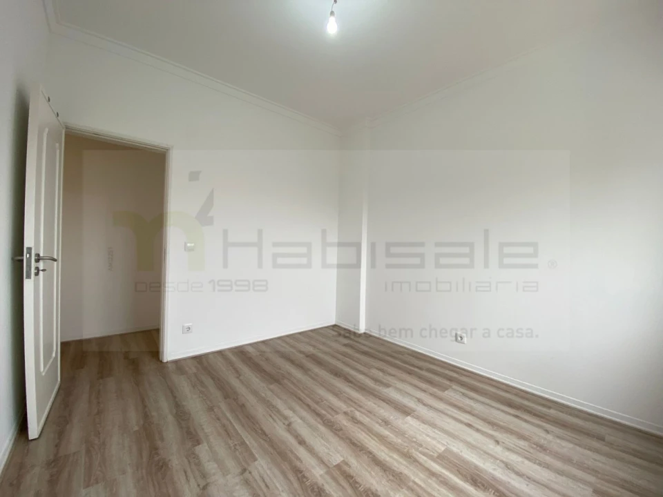 Apartamento T2 para Venda em Mina de Água Foto 12