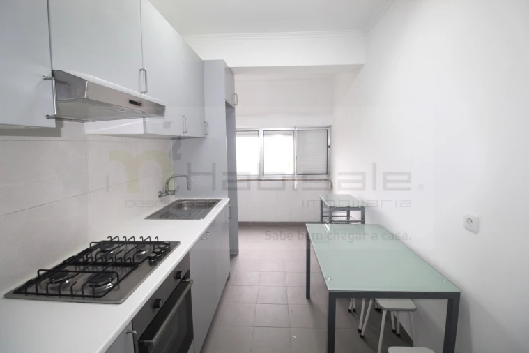 Apartamento T2 para Venda em Mina de Água Foto 10