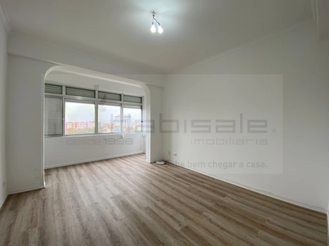 Apartamento T2 para Venda em Mina de Água Foto 3