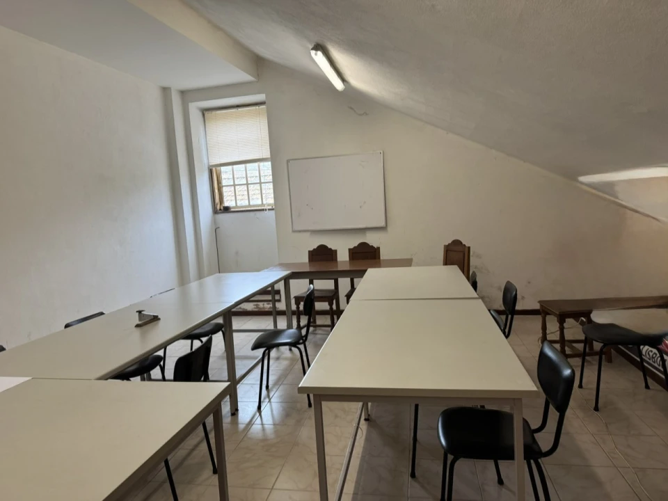 Escritório para Venda em Buarcos Foto 2