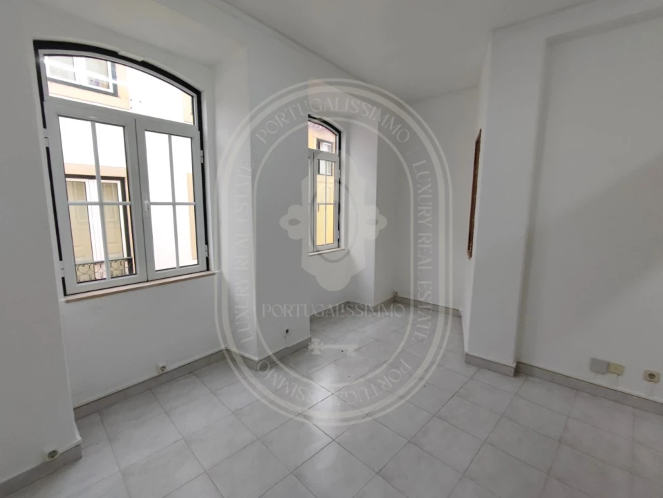 Escritório para Arrendamento em São João Baptista e Santa Maria dos Olivais Foto 1