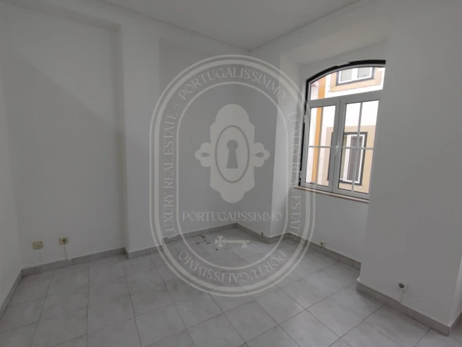 Escritório para Arrendamento em São João Baptista e Santa Maria dos Olivais Foto 14