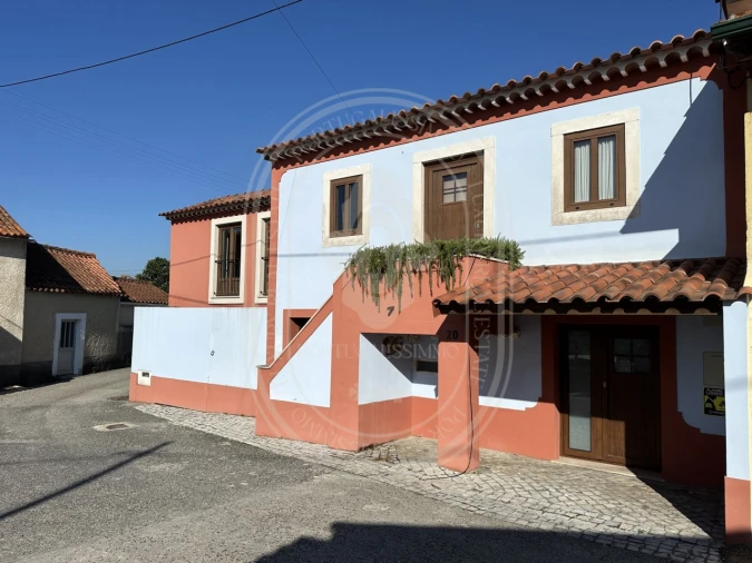 Moradia T3 para Venda em Seiça Foto 2