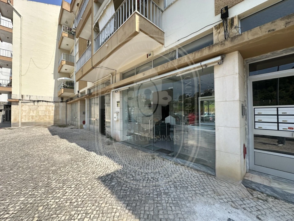 Loja para Venda em São João Baptista e Santa Maria dos Olivais Foto 7