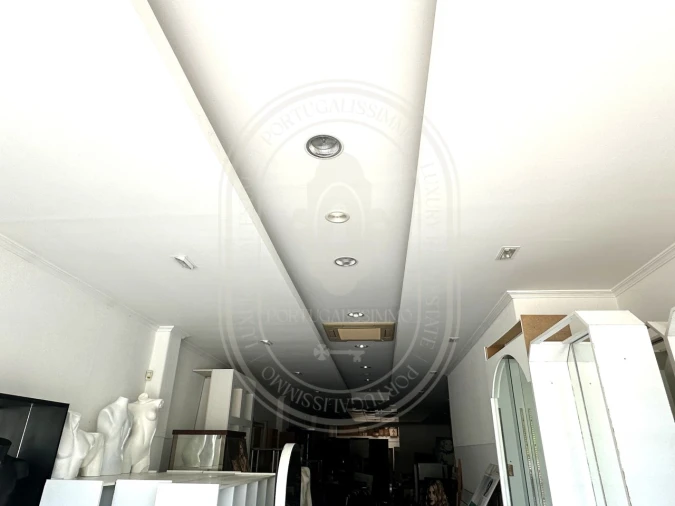 Loja para Venda em São João Baptista e Santa Maria dos Olivais Foto 11