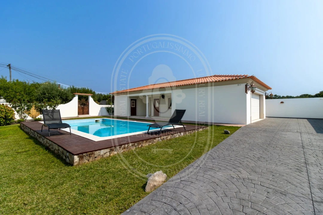 Moradia T4 para Venda em Asseiceira Foto 47