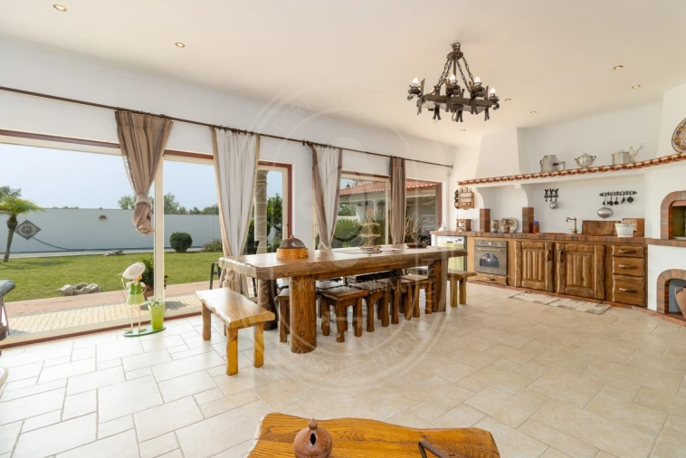 Moradia T4 para Venda em Asseiceira Foto 41