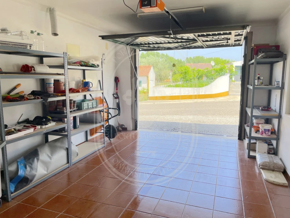 Moradia T3 para Venda em São Pedro de Tomar Foto 46