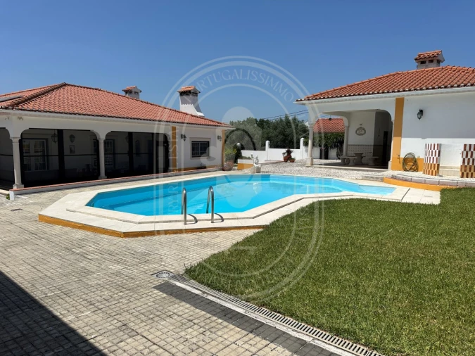 Moradia T3 para Venda em São Pedro de Tomar Foto 3