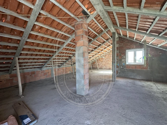 Moradia T4 para Venda em Madalena e Beselga Foto 27