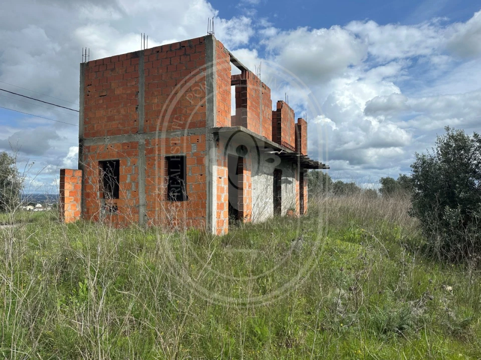 Terreno para Venda em São João Baptista e Santa Maria dos Olivais Foto 10