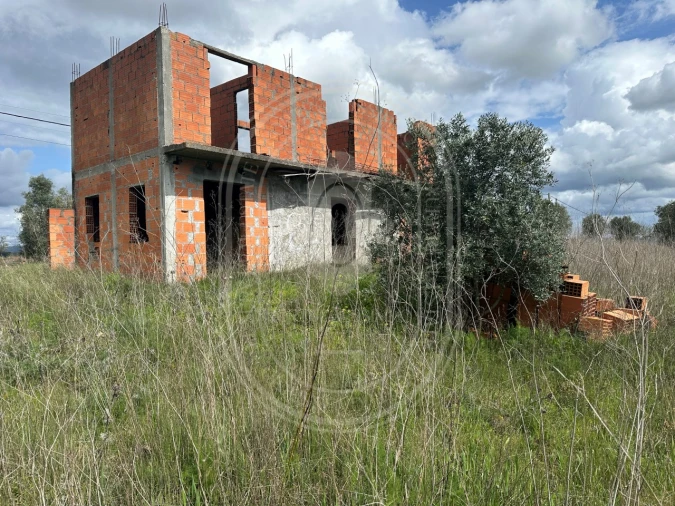 Terreno para Venda em São João Baptista e Santa Maria dos Olivais Foto 4