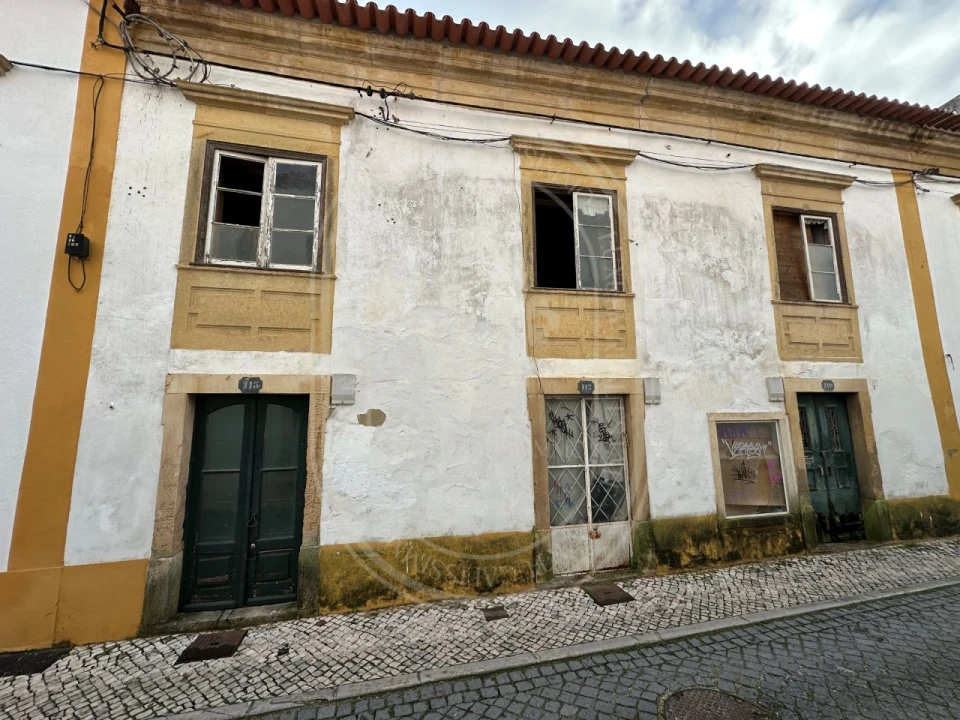 Prédio para Venda em São João Baptista e Santa Maria dos Olivais Foto 6