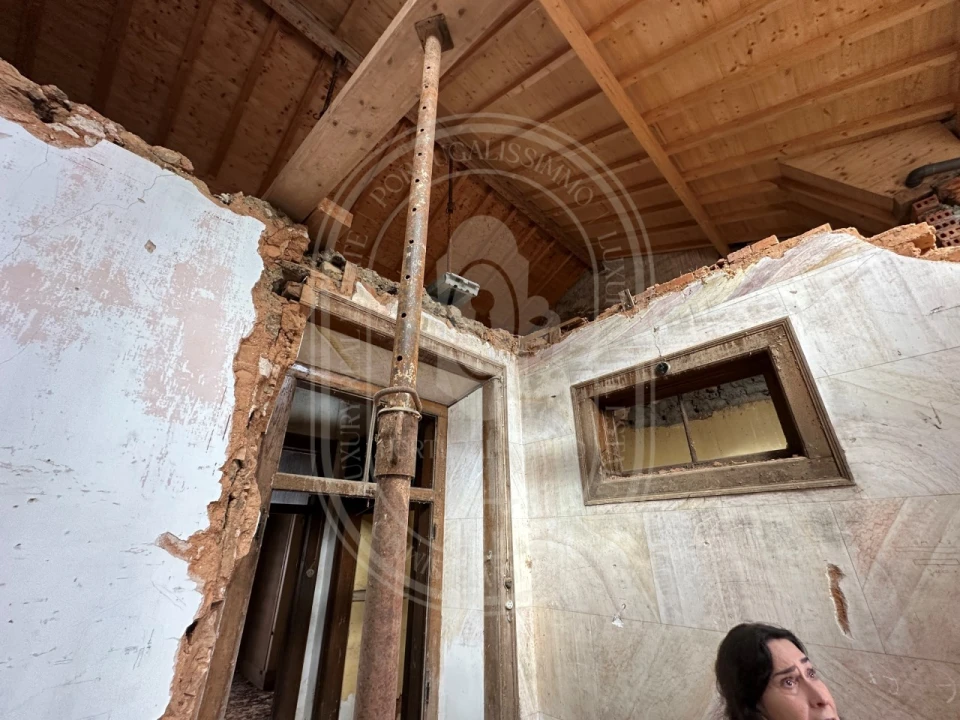 Prédio para Venda em São João Baptista e Santa Maria dos Olivais Foto 10