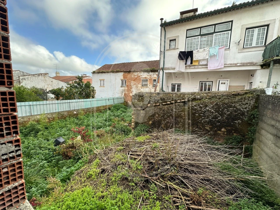 Prédio para Venda em São João Baptista e Santa Maria dos Olivais Foto 15