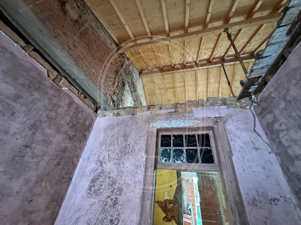 Prédio para Venda em São João Baptista e Santa Maria dos Olivais Foto 26