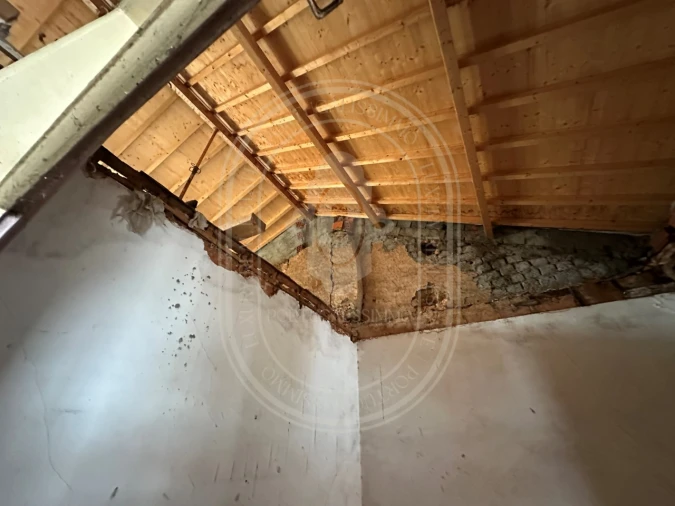 Prédio para Venda em São João Baptista e Santa Maria dos Olivais Foto 36