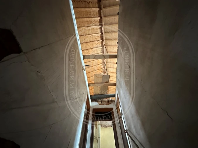 Prédio para Venda em São João Baptista e Santa Maria dos Olivais Foto 40