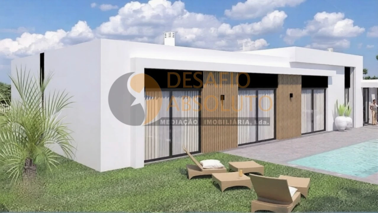 Moradia T4 para Venda em Azeitão (São Lourenço e São Simão) Foto 1