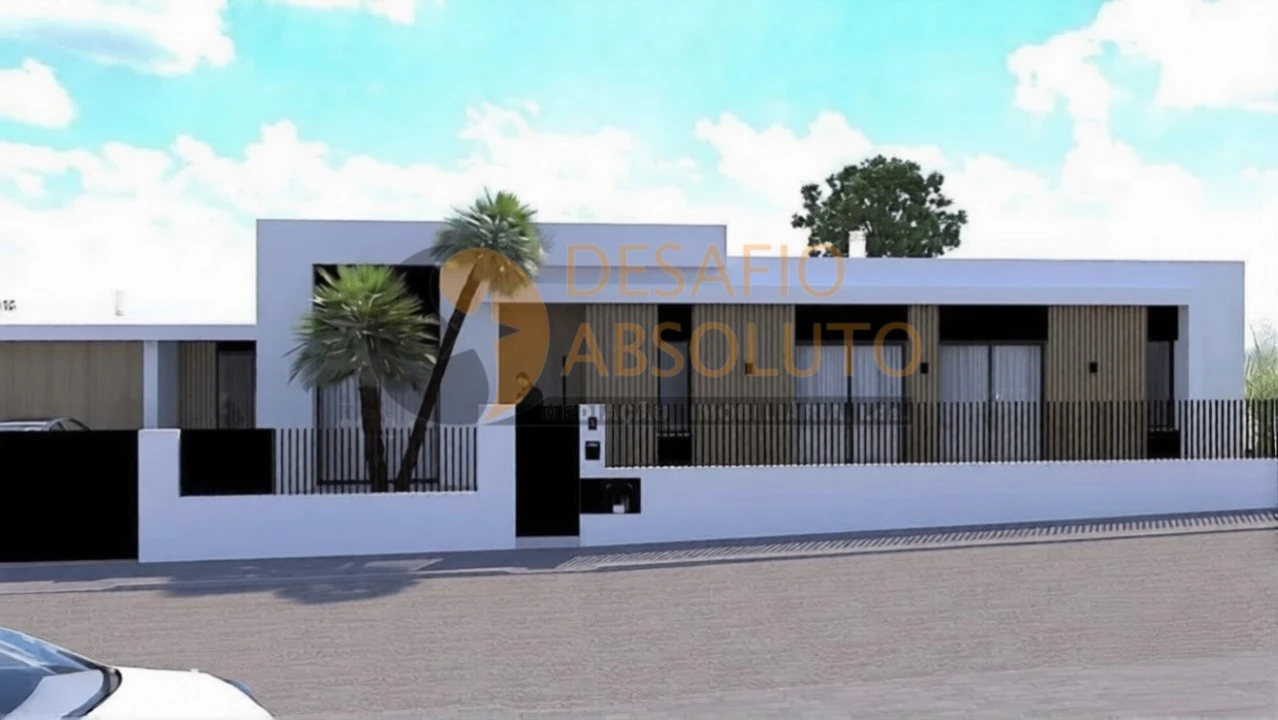 Moradia T4 para Venda em Azeitão (São Lourenço e São Simão) Foto 2