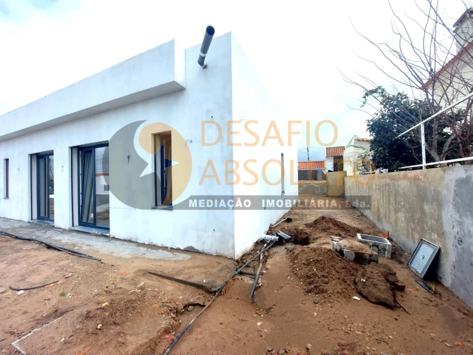 Moradia T4 para Venda em Azeitão (São Lourenço e São Simão) Foto 8