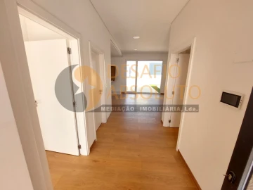 Moradia T4 para Venda em Azeitão (São Lourenço e São Simão)